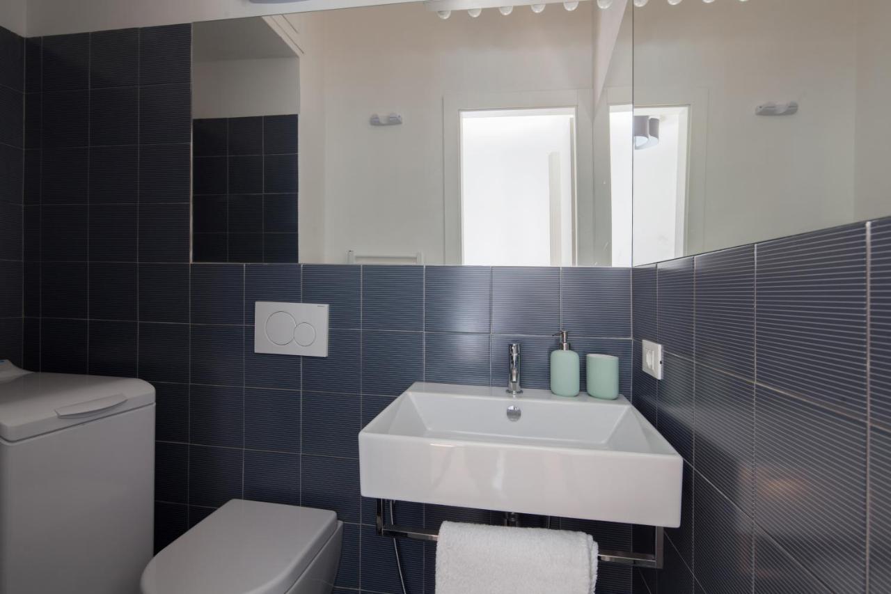 Vicolo Apartment, Pedestrian Centre, 2Bdr, 2,5 Bth, Aircondo, Private Parking, Easy To Train And Ferries, City Life La Spezia Kültér fotó
