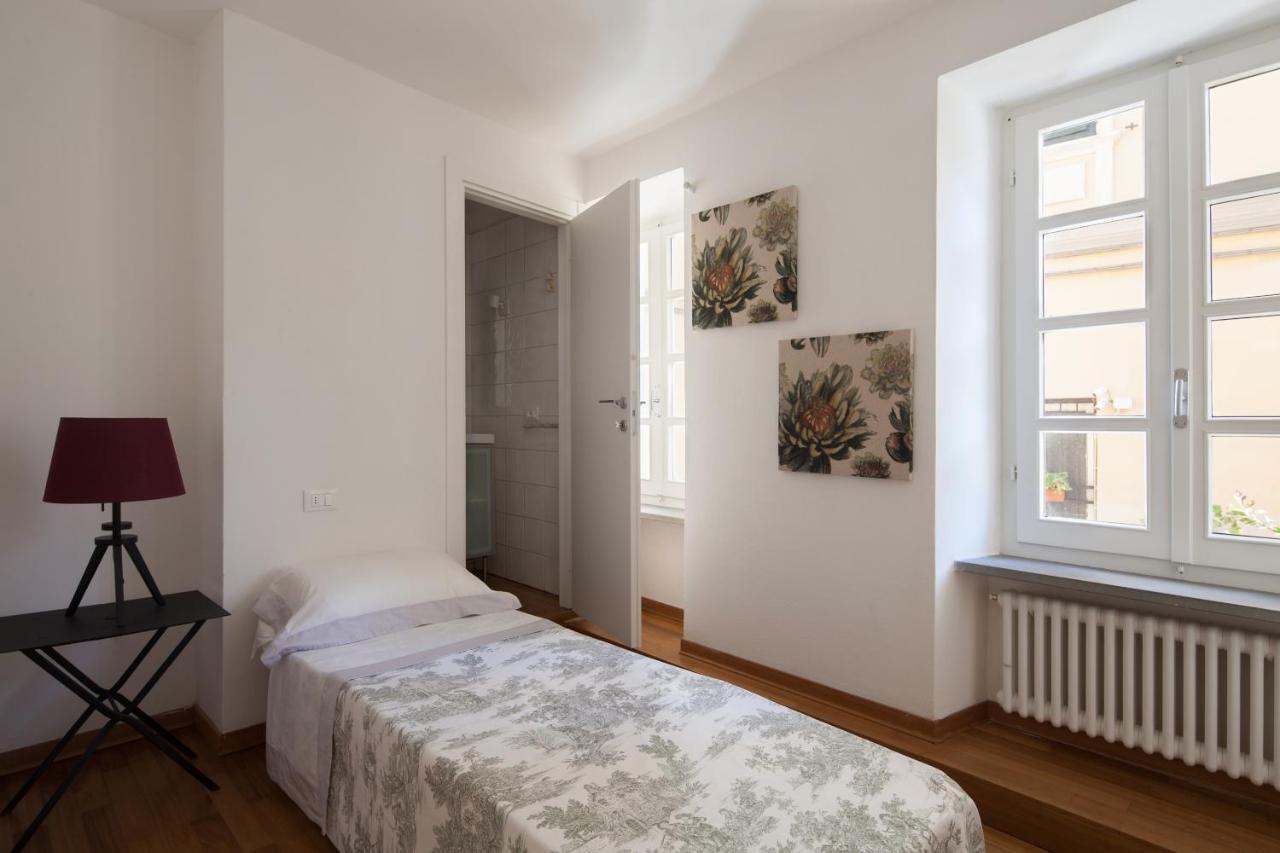 Vicolo Apartment, Pedestrian Centre, 2Bdr, 2,5 Bth, Aircondo, Private Parking, Easy To Train And Ferries, City Life La Spezia Kültér fotó
