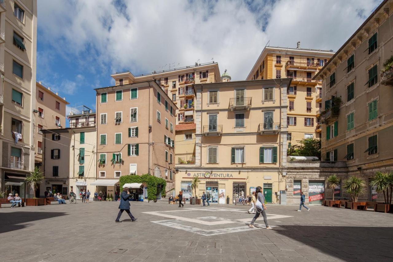 Vicolo Apartment, Pedestrian Centre, 2Bdr, 2,5 Bth, Aircondo, Private Parking, Easy To Train And Ferries, City Life La Spezia Kültér fotó